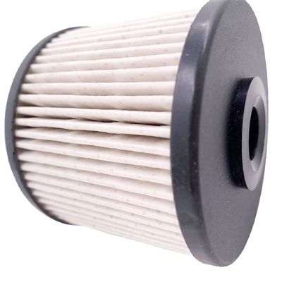 Élément de filtre à carburant 23304-EV360 pour les pièces de camions