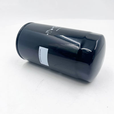 Composants du noyau en fibres de verre Filtre de carburant pour équipement lourd 84412164 pour une filtration optimale